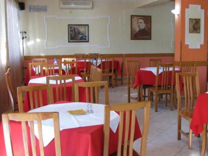 Kolping Hotel Shkoder Exterior photo